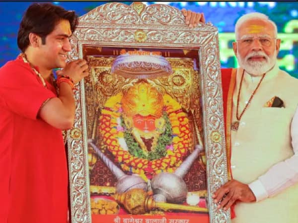 দাসসুলভ মনোভাবেই হিন্দুদের বিশ্বাসকে আক্রমণ: প্রধানমন্ত্রী