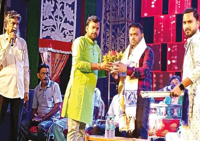 দাঁতনে তরুণ সঙ্ঘের সারদ ও গ্রামীণ উৎসব ঘিরে উন্মাদনা