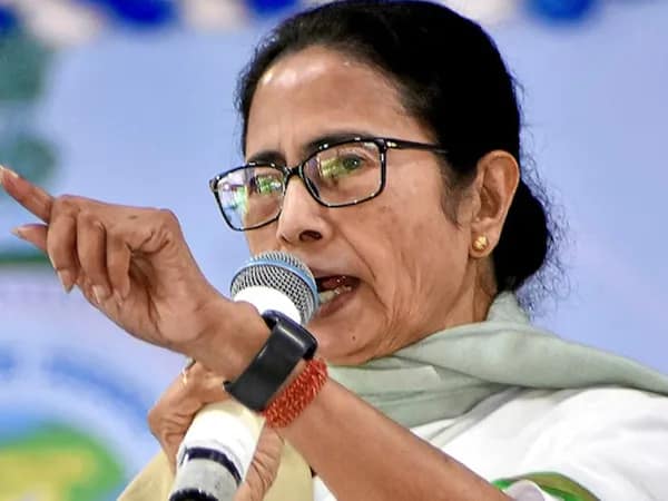 ১৫ হাজার সদস্যের সামনে &lsquo;বিশেষ&rsquo; বার্তা দেবেন মমতা
