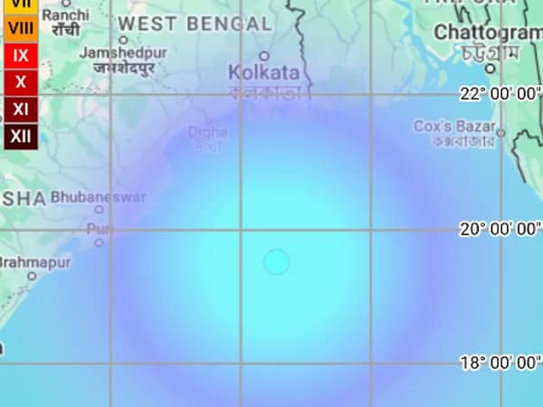 সাতসকালে ভূমিকম্পে কেঁপে উঠল কলকাতা, রিখটার স্কেলে মাত্রা ৫.১