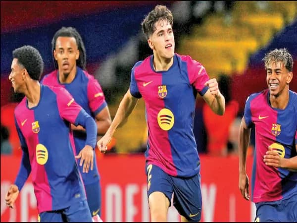 ৮ গোলের রুদ্ধশ্বাস ম্যাচে ড্র বার্সার