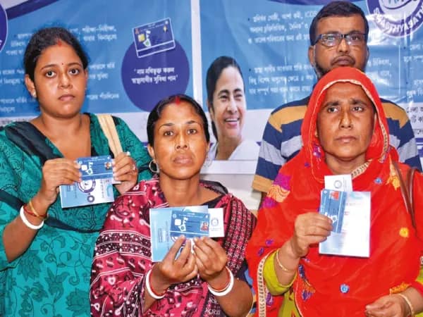 জেলায় স্বাস্থ্যসাথী প্রকল্পে বছরে প্রায় ৯০ কোটি টাকার চিকিৎসা