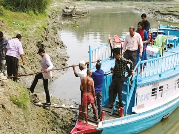 সদিচ্ছা দেখায়নি কেন্দ্র, রাজ্যের অনুমতি মিলতেই এবার সংস্কার করা হবে ইছামতী