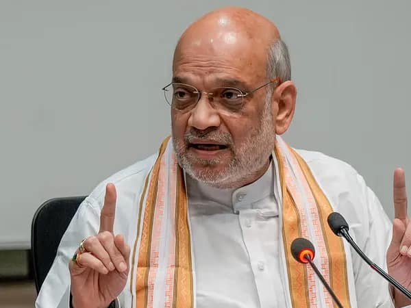 মণিপুর নিয়ে কড়া বার্তা শাহের, বেঁধে দিলেন সময়সীমা