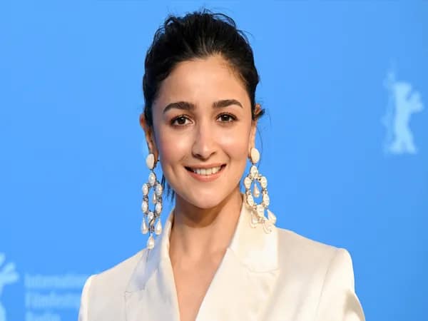 ইনস্টাগ্রাম থেকে রাহার ছবি ডিলিট করলেন আলিয়া ভাট