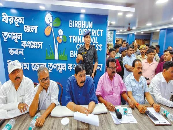 স্ক্রুটিনির পর ৮ মার্চ রিপোর্ট তুলে দেব রাজ্য নেতৃত্বের হাতে, বললেন অনুব্রত