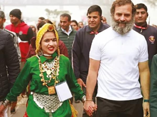 সুটকেসে মহিলা কংগ্রেস কর্মীর দেহ