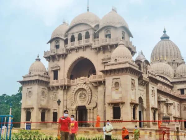 সিলমোহরে বেলুড় মঠের ছবি, শ্রীরামকৃষ্ণের জন্মতিথিতে অভিনব পদক্ষেপ ডাকবিভাগের
