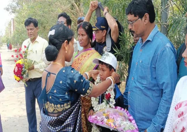 প্রাথমিকের রাজ্য ক্রীড়া প্রতিযোগিতায় হাই জাম্পে চ্যাম্পিয়ন গোঘাটের তৃষা