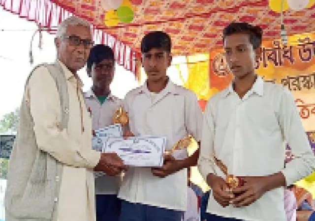 গঙ্গাজলঘাটির ভক্তাবাঁধ উচ্চ বিদ্যালয়,&nbsp;বার্ষিক অনুষ্ঠানে সামাজিক সচেতনতার বার্তা