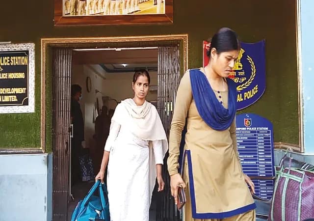 যুবককে বিয়েতে রাজি করাতে গাড়ির টোপ দিয়েছিল &lsquo;রঙ্গিলা&rsquo;